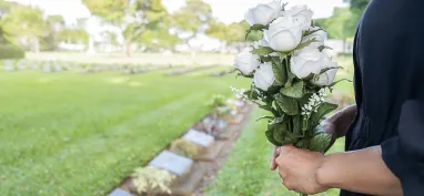 How to prepare for funeral payments so you have time to grieve
