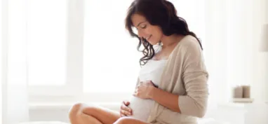 Pregnancy: Should you go public or private?